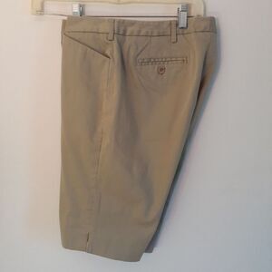 Bobby Jones shorts 8 khaki tan golf womens bermuda summer classic quiet luxury